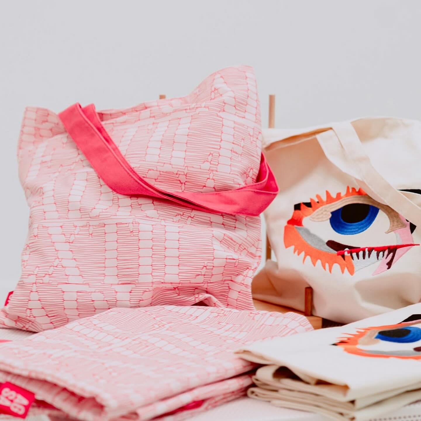 RADICAL TEXTILES